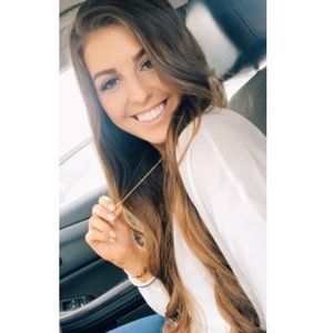 Meet your Posher, Sarah